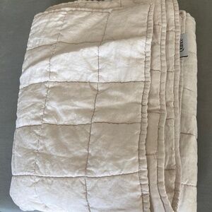 Quince European Linen Toddler Quilt Sand